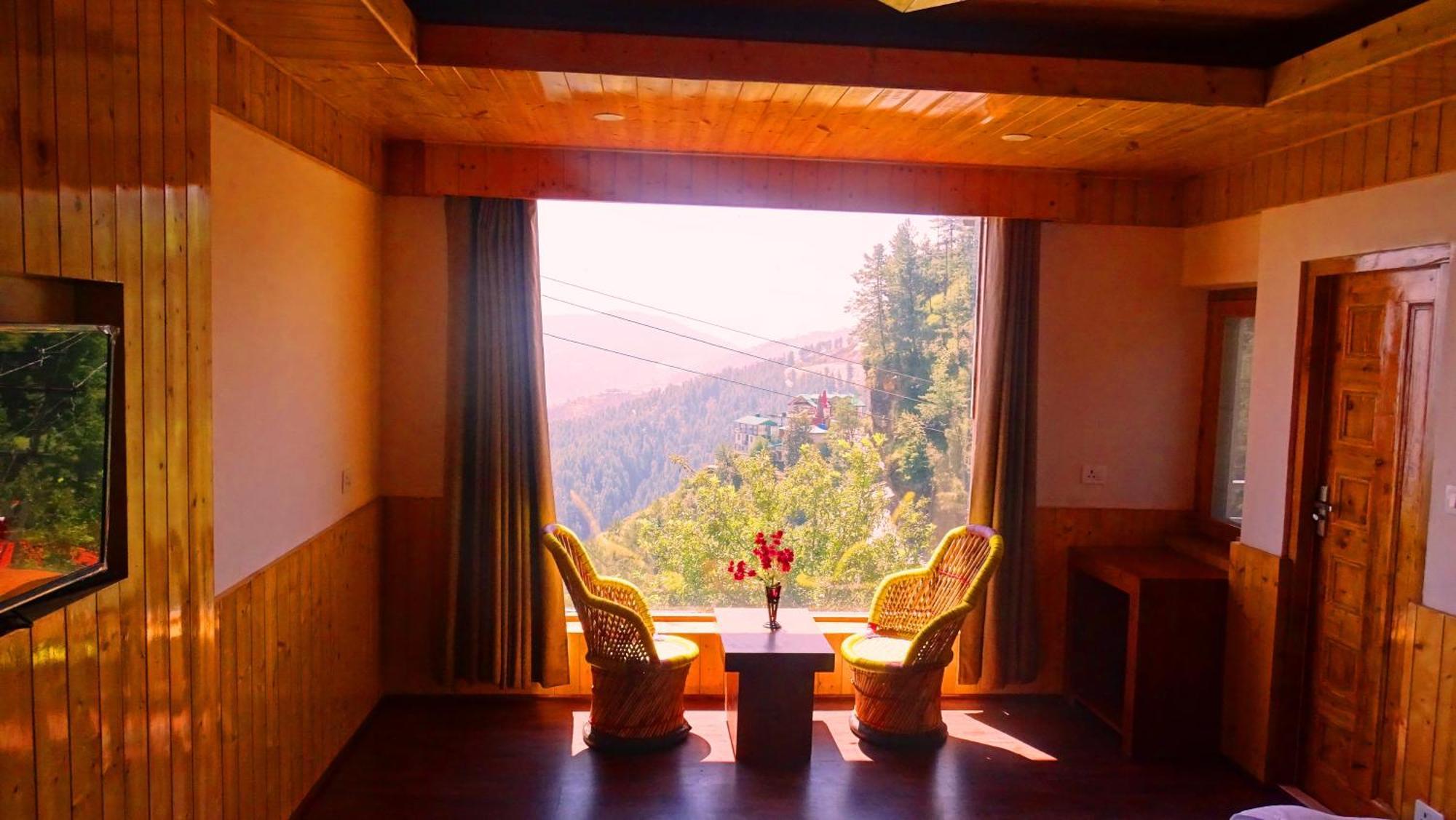 Humble Holiday Inn Kufri Simla Exterior foto